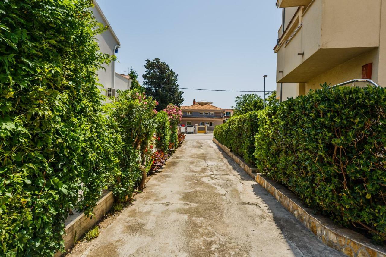 Apartments Sea Star Kaštela エクステリア 写真