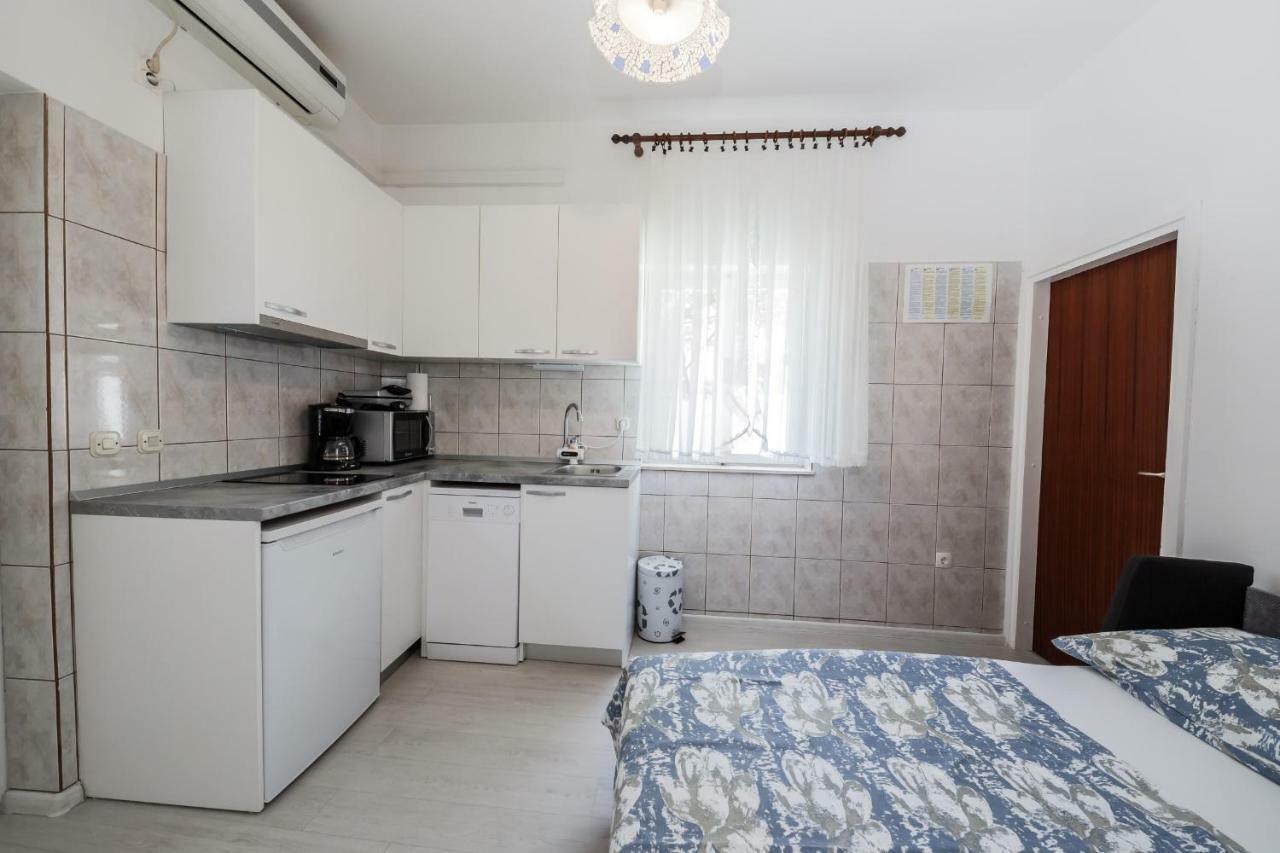 Apartments Sea Star Kaštela エクステリア 写真